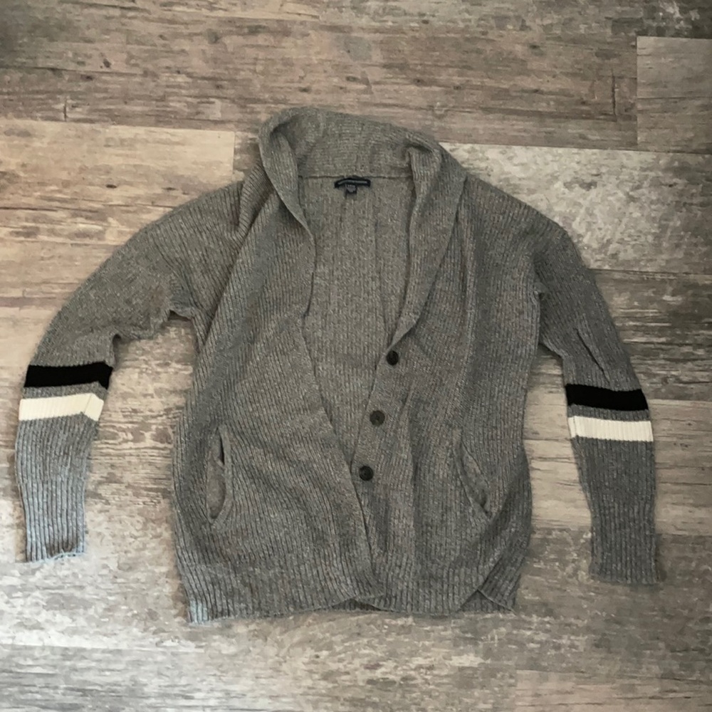 American Eagle cardigan